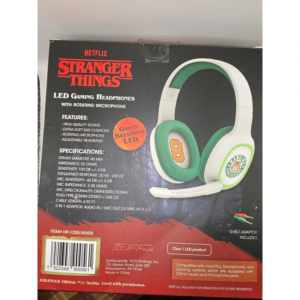 Netflix Stranger Things LED Gaming Headphones Hawkins High School HP-1205-WHITE